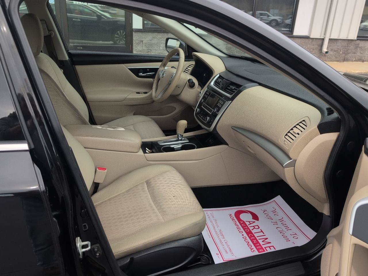 Used 2017 Nissan Altima 2.5 SV FWD image 10