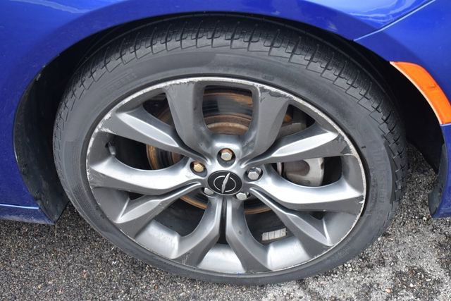 Used 2016 Chrysler 200 S image 11