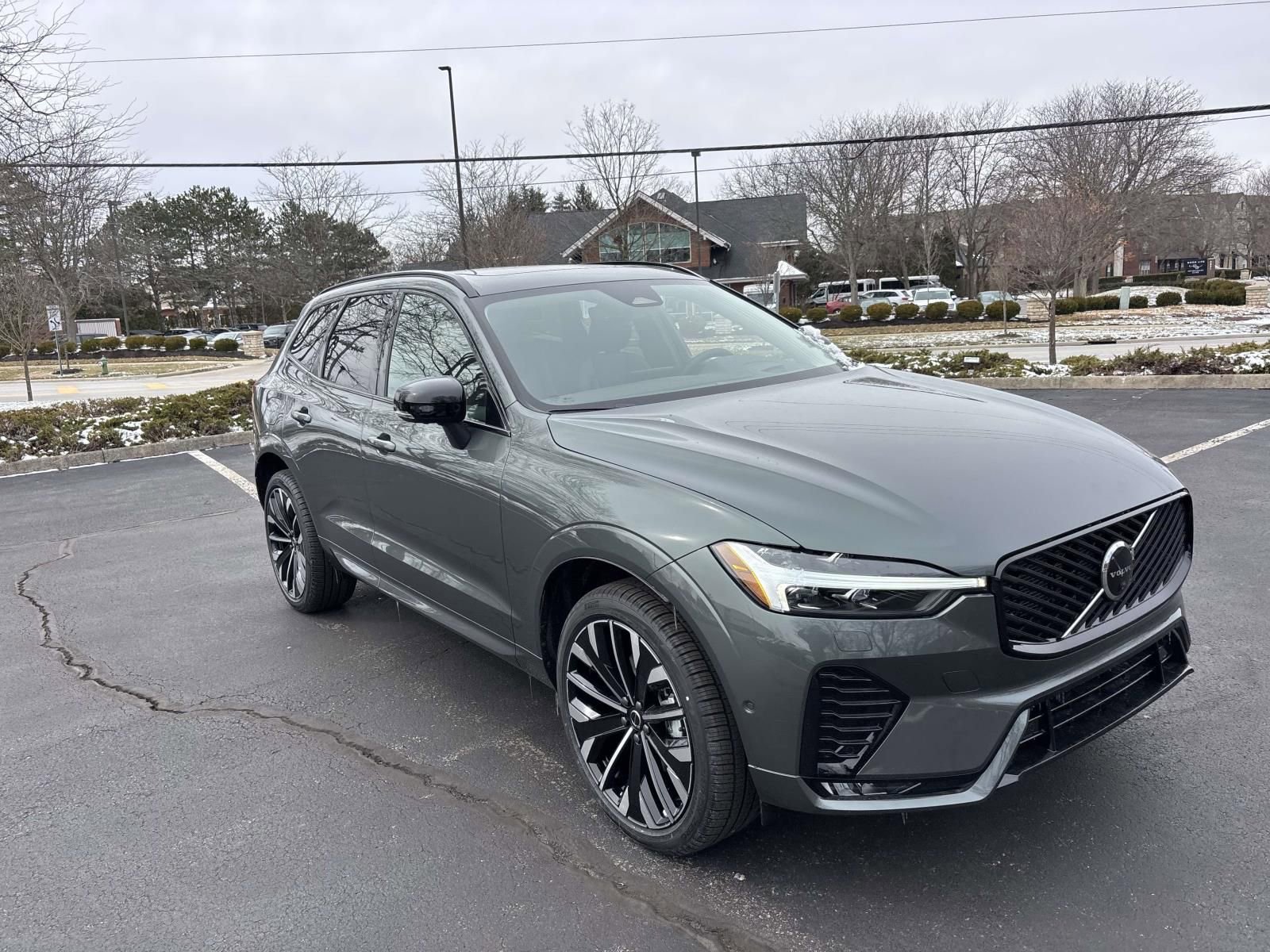 New 2026 Volvo XC60 B5 Ultra w/ Protection Package Premier image 1