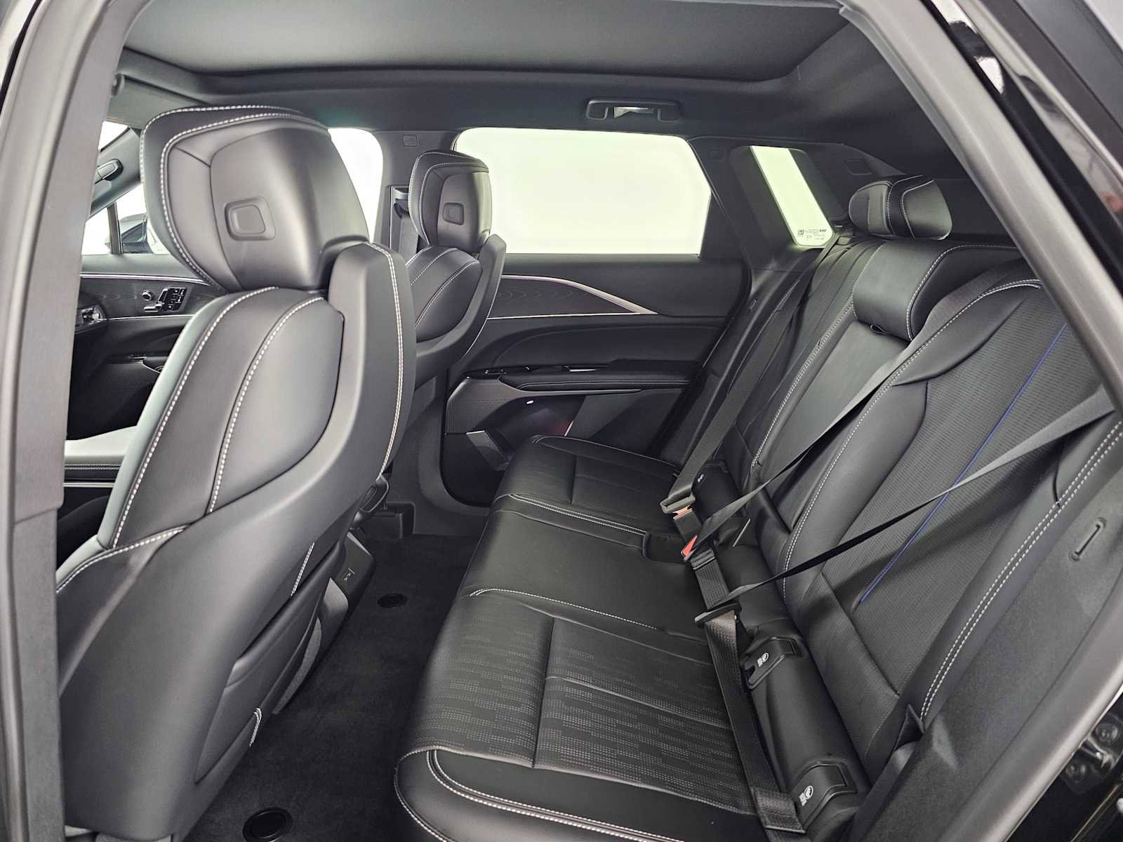 New 2026 Cadillac Lyriq Sport RWD image 16