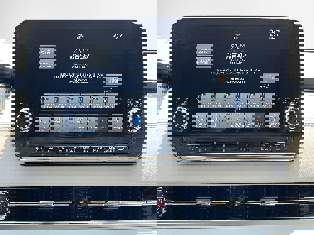 New 2025 Mitsubishi Outlander SEL image 17