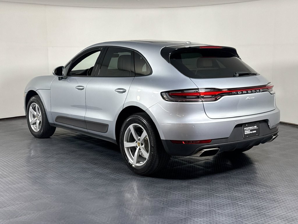 Certified 2021 Porsche Macan AWD/4WD image 3