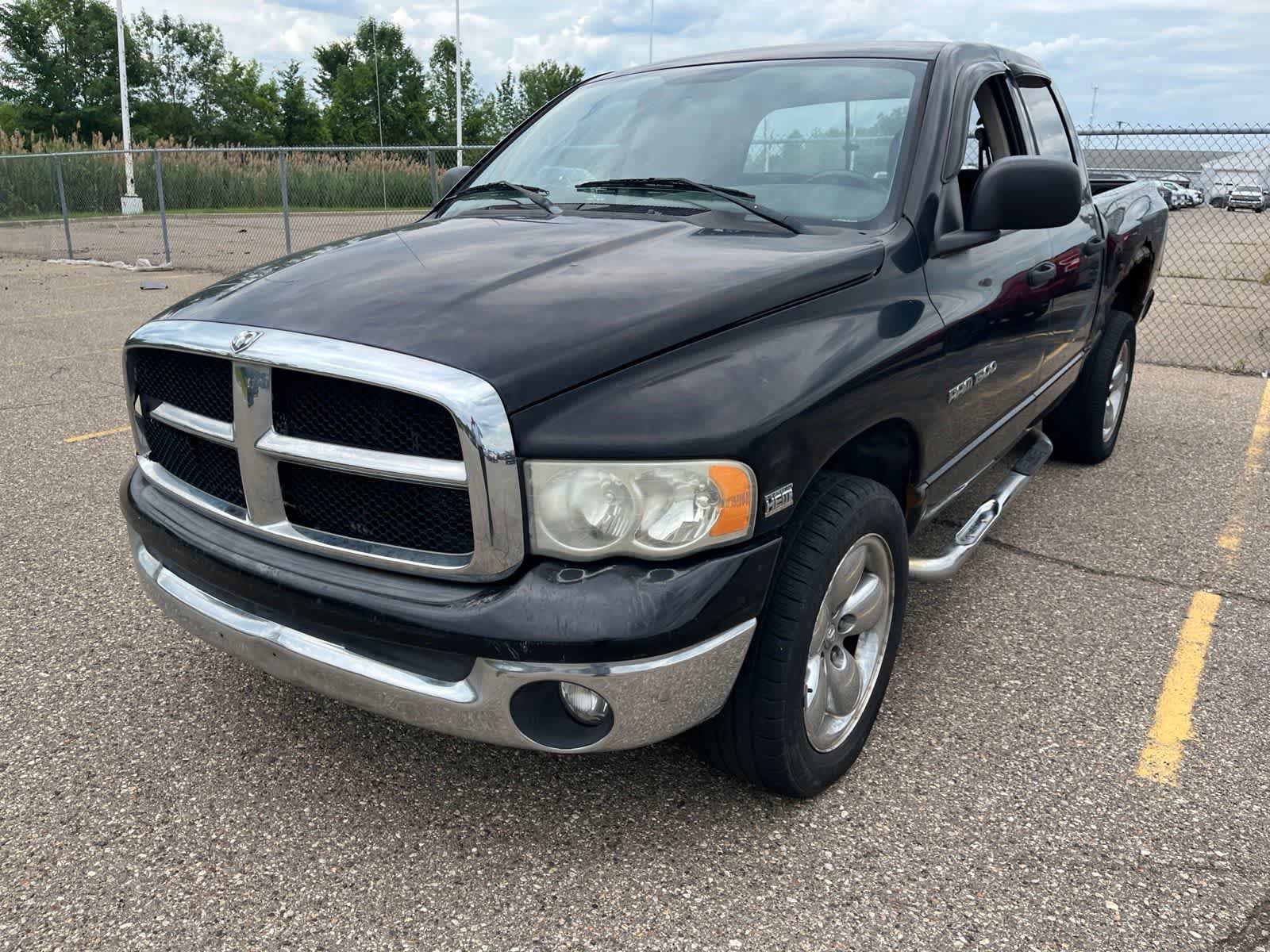 Used 2003 Dodge Ram 1500 Truck 4x4 Quad Cab image 2