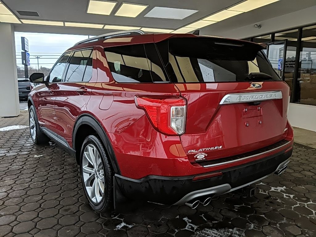 Used 2022 Ford Explorer Platinum w/ Equipment Group 601A image 7