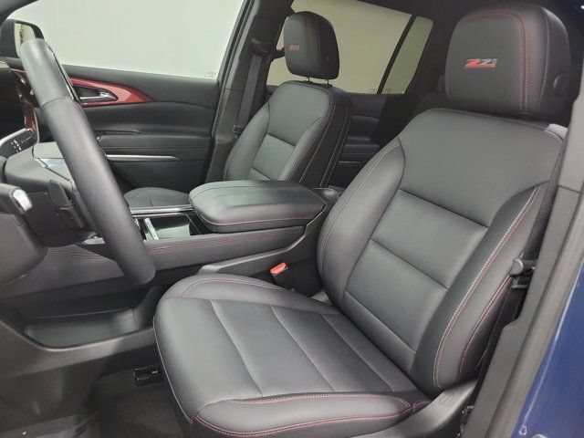 Used 2025 Chevrolet Traverse Z71 w/ Enhanced Driving Package AWD/4WD image 22