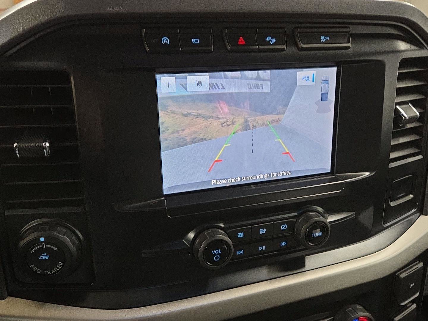 Used 2021 Ford F150 XLT w/ Trailer Tow Package image 10