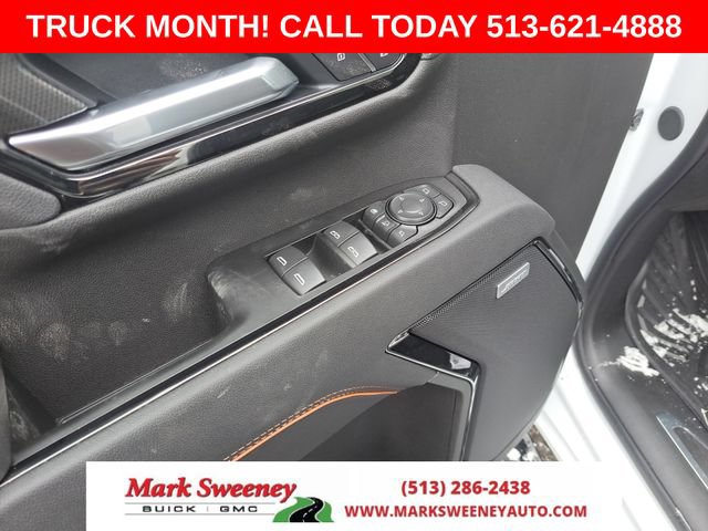 New 2026 GMC Sierra 2500 AT4 w/ AT4 Premium Plus Package AWD/4WD image 17