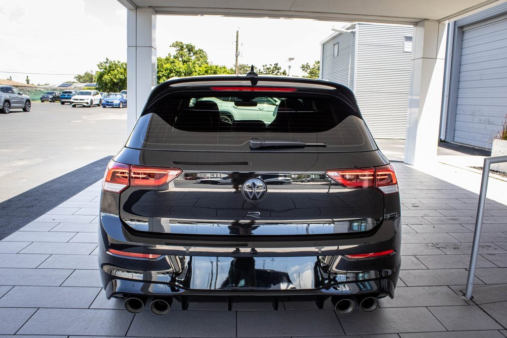 Used 2025 Volkswagen Golf R Black Edition image 14