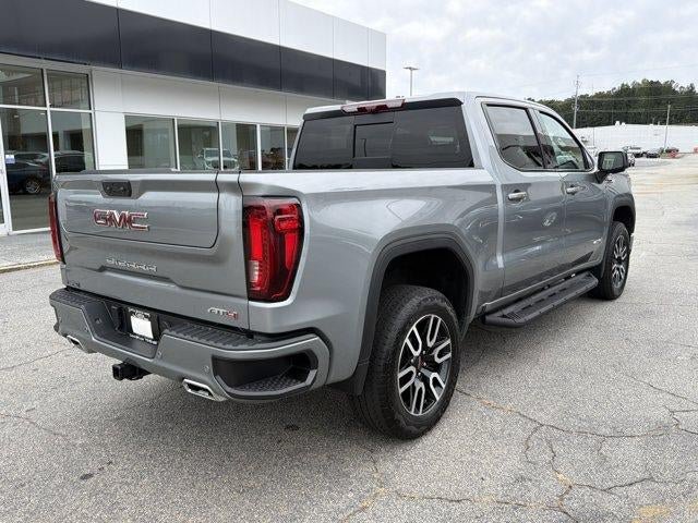Used 2025 GMC Sierra 1500 AT4 w/ Technology Package AWD/4WD image 5