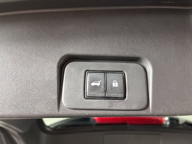 Used 2023 Nissan Rogue SL w/ SL Premium Package image 52