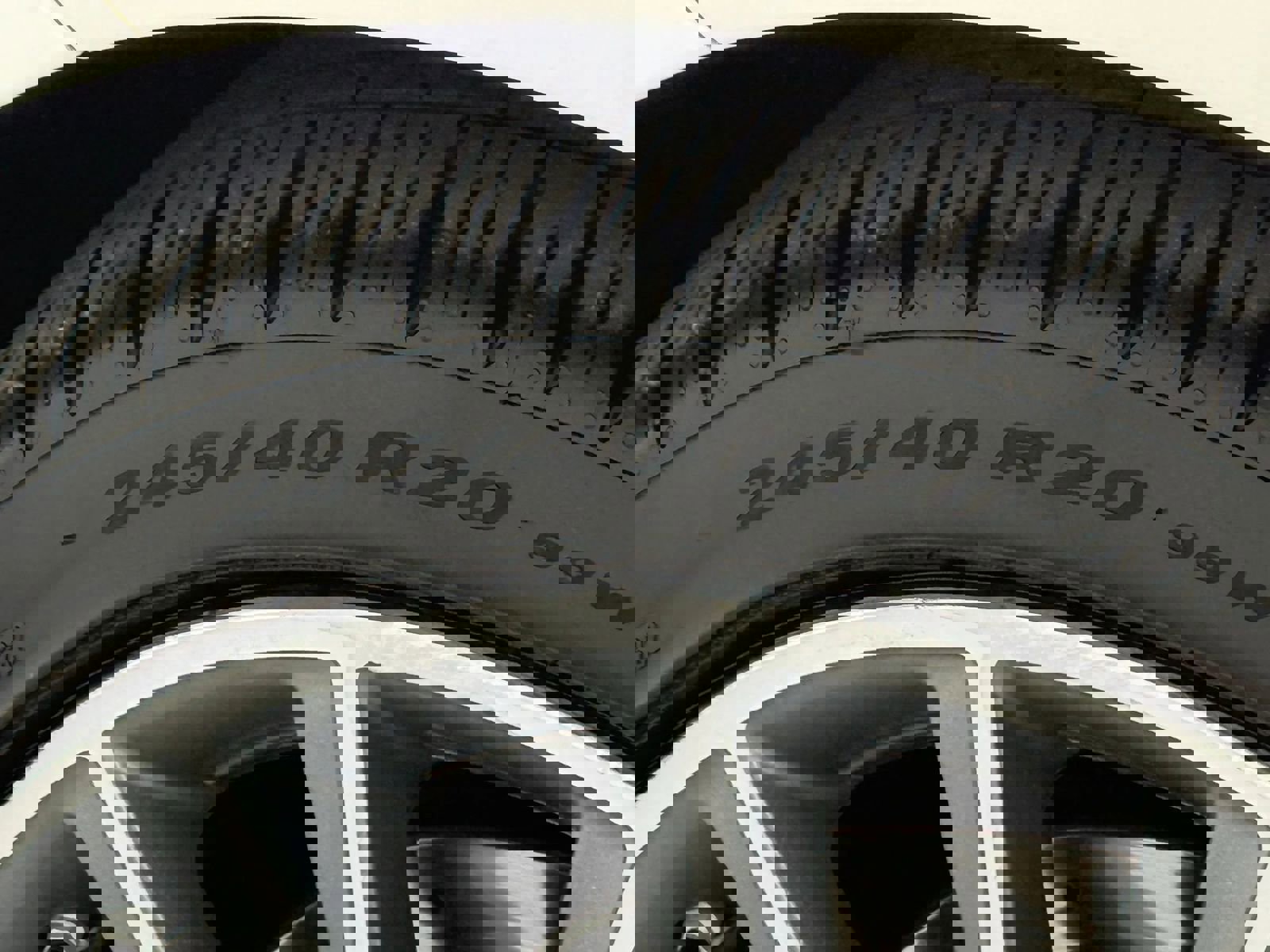 Used 2016 Mercedes-Benz S 550 4MATIC image 34