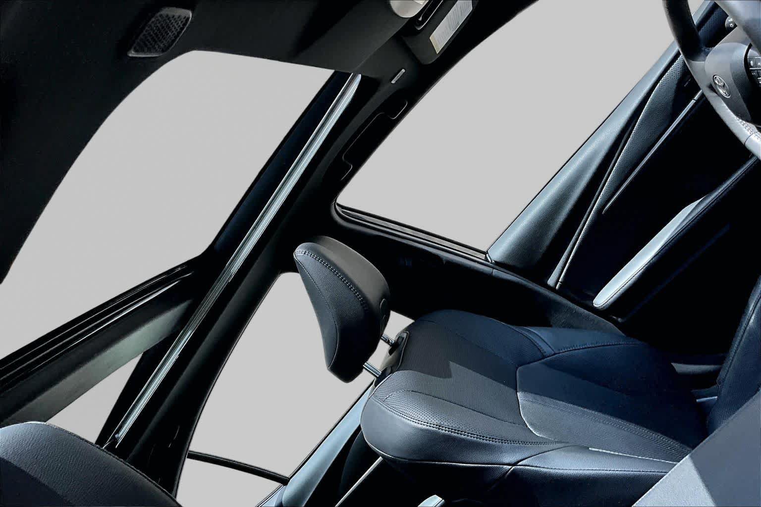 Certified 2025 Toyota Camry XSE FWD image 14