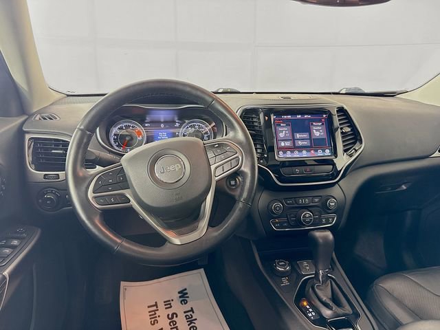 Used 2019 Jeep Cherokee Limited image 24