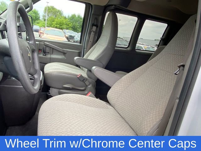 Certified 2024 Chevrolet Express 3500 LT w/ LT Preferred Equipment Group RWD image 18