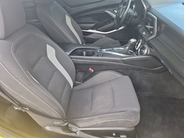 Used 2018 Chevrolet Camaro SS RWD image 25