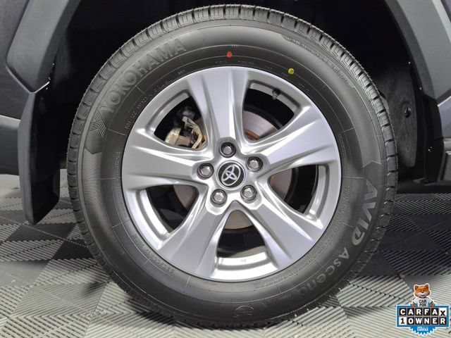 Certified 2022 Toyota RAV4 XLE w/ Convenience Package AWD/4WD image 29