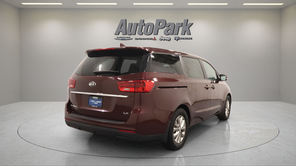 Used 2019 Kia Sedona LX FWD image 6