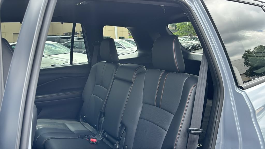 Certified 2025 Honda Passport TrailSport image 27
