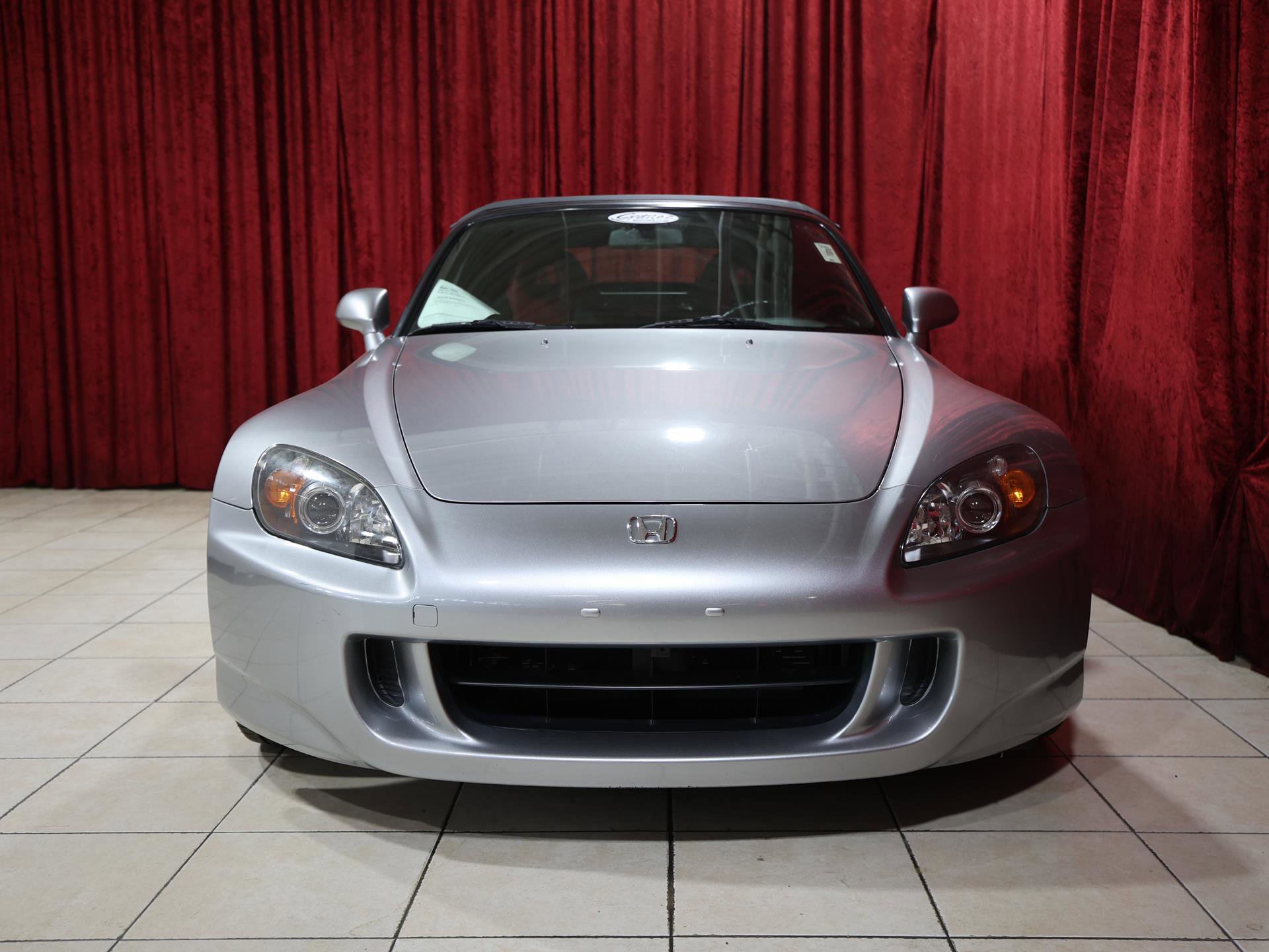 Used 2004 Honda S2000 image 11