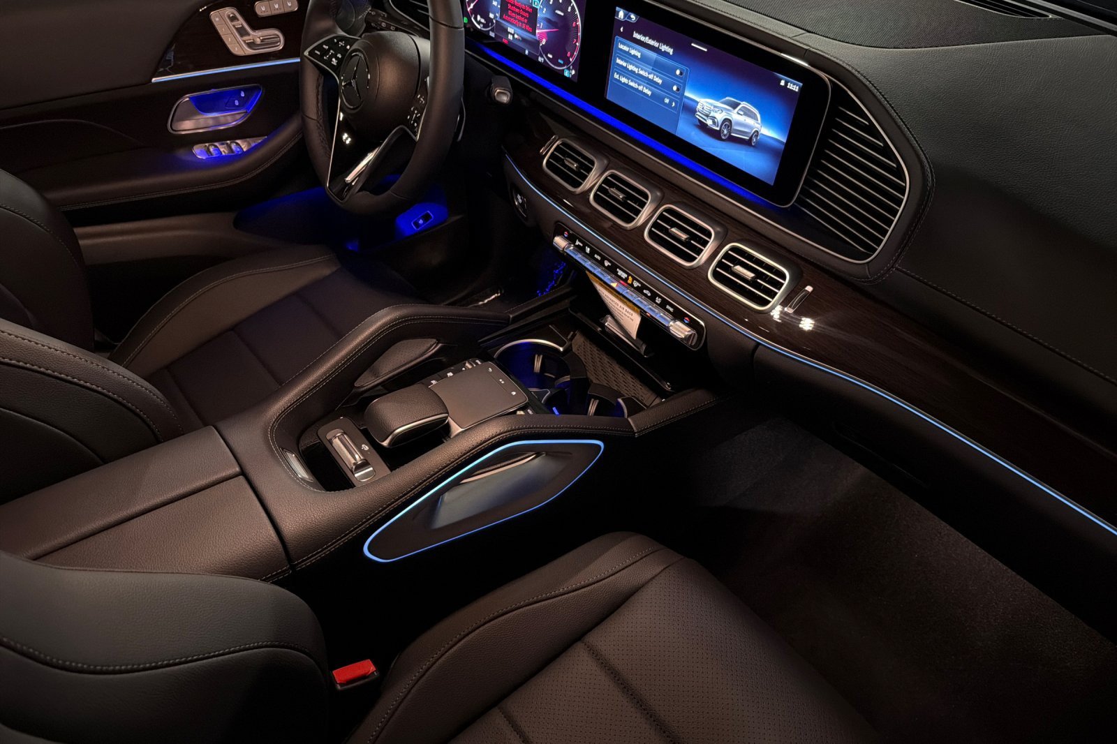 New 2026 Mercedes-Benz GLS 450 4MATIC image 15