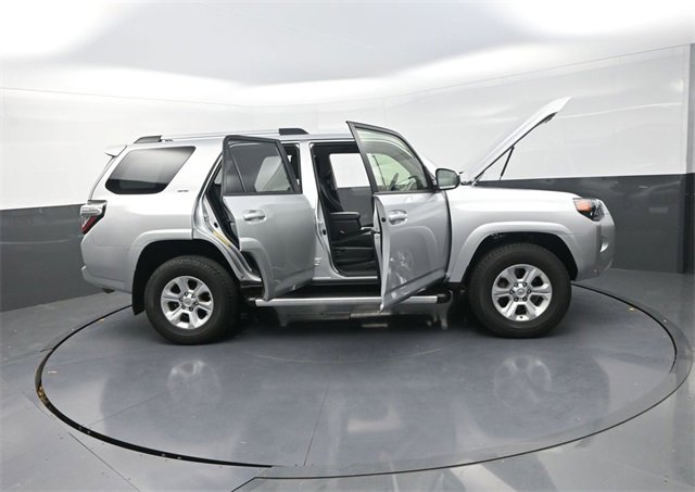 Used 2020 Toyota 4Runner SR5 image 42