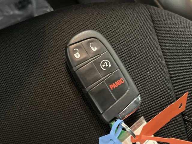 Used 2022 Jeep Renegade Latitude image 24