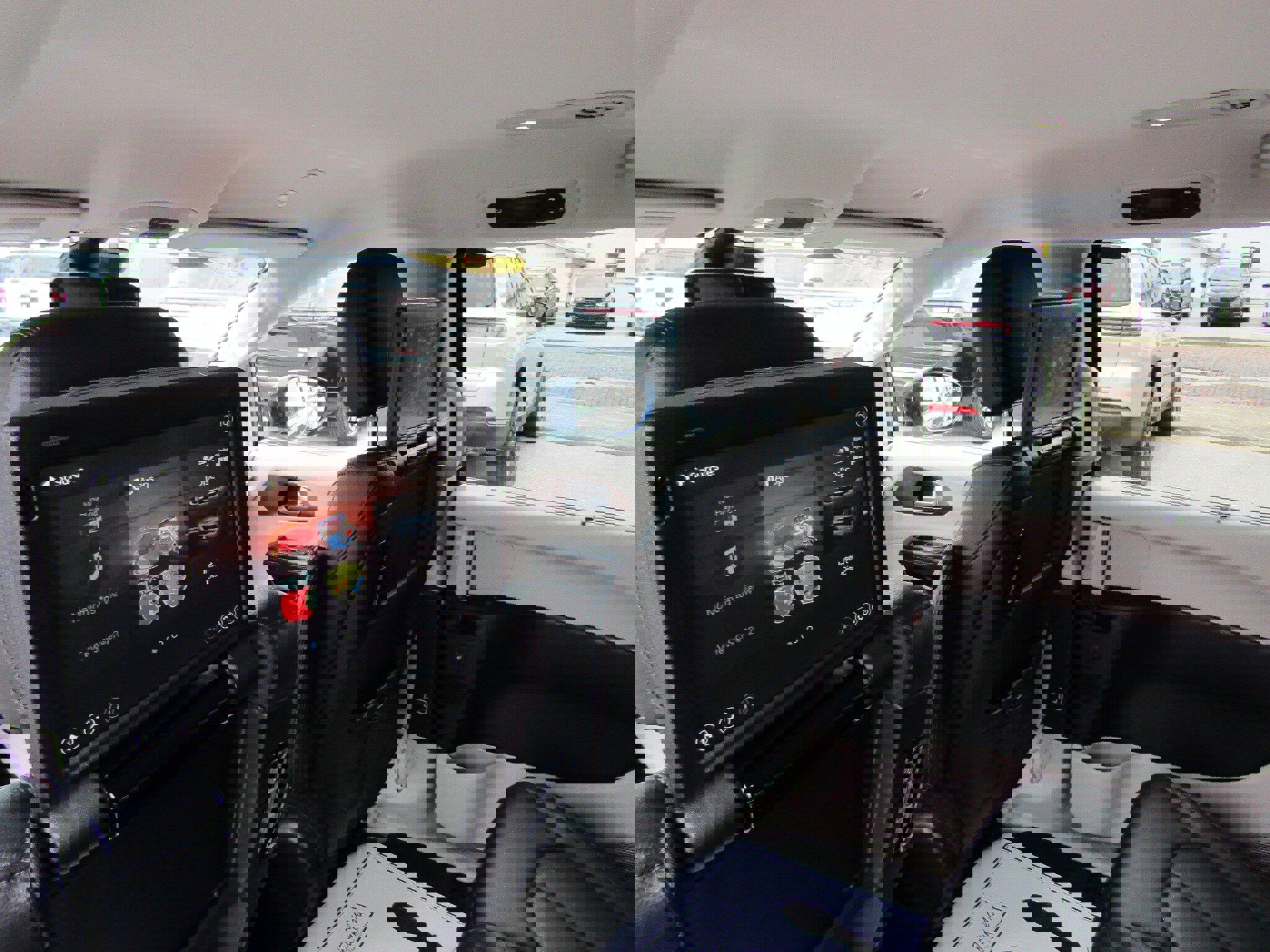 Used 2019 Chrysler Pacifica Touring-L Plus w/ Advanced Safetytec Group image 24