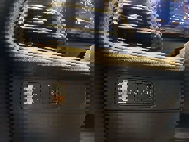 New 2026 Chevrolet Traverse LT w/ Midnight/Sport Edition image 17