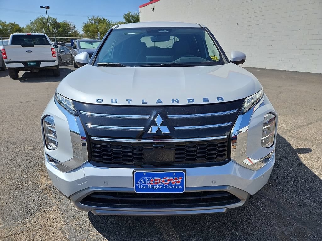 New 2026 Mitsubishi Outlander SE FWD image 3