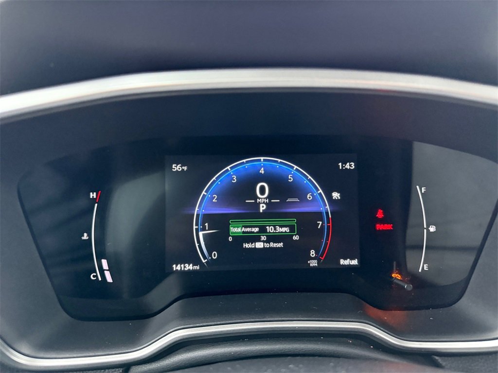 Used 2025 Toyota Corolla Cross XLE image 16