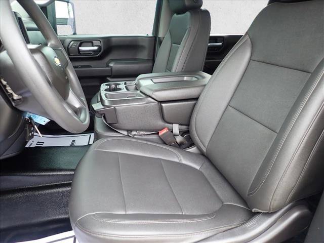 Used 2022 Chevrolet Silverado 2500 W/T w/ WT Convenience Package image 9