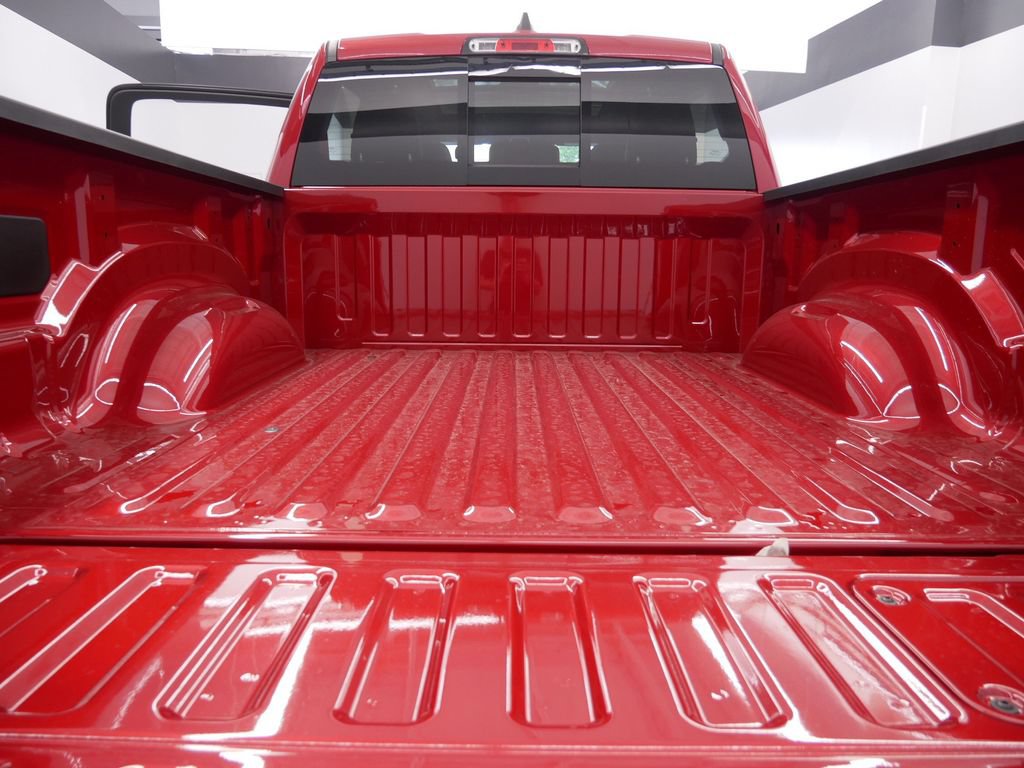 New 2027 RAM 1500 Laramie w/ Laramie Preferred Package AWD/4WD image 15