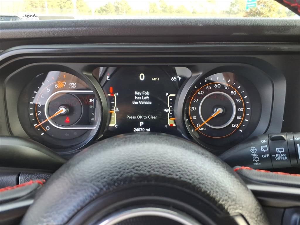 Used 2025 Jeep Wrangler Unlimited Rubicon image 21