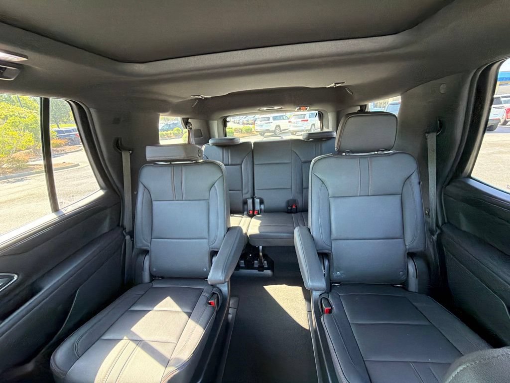 Used 2023 Chevrolet Tahoe RST w/ Luxury Package AWD/4WD image 13