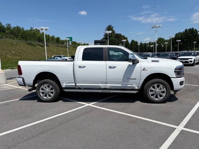 New 2026 RAM 2500 Laramie w/ Towing Technology Group AWD/4WD image 9
