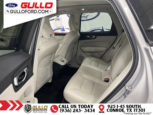 Used 2025 Volvo XC60 B5 Core AWD/4WD image 14