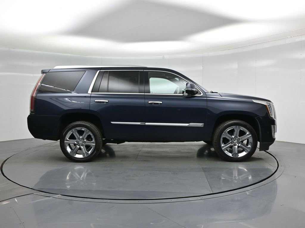 Used 2020 Cadillac Escalade Platinum image 28