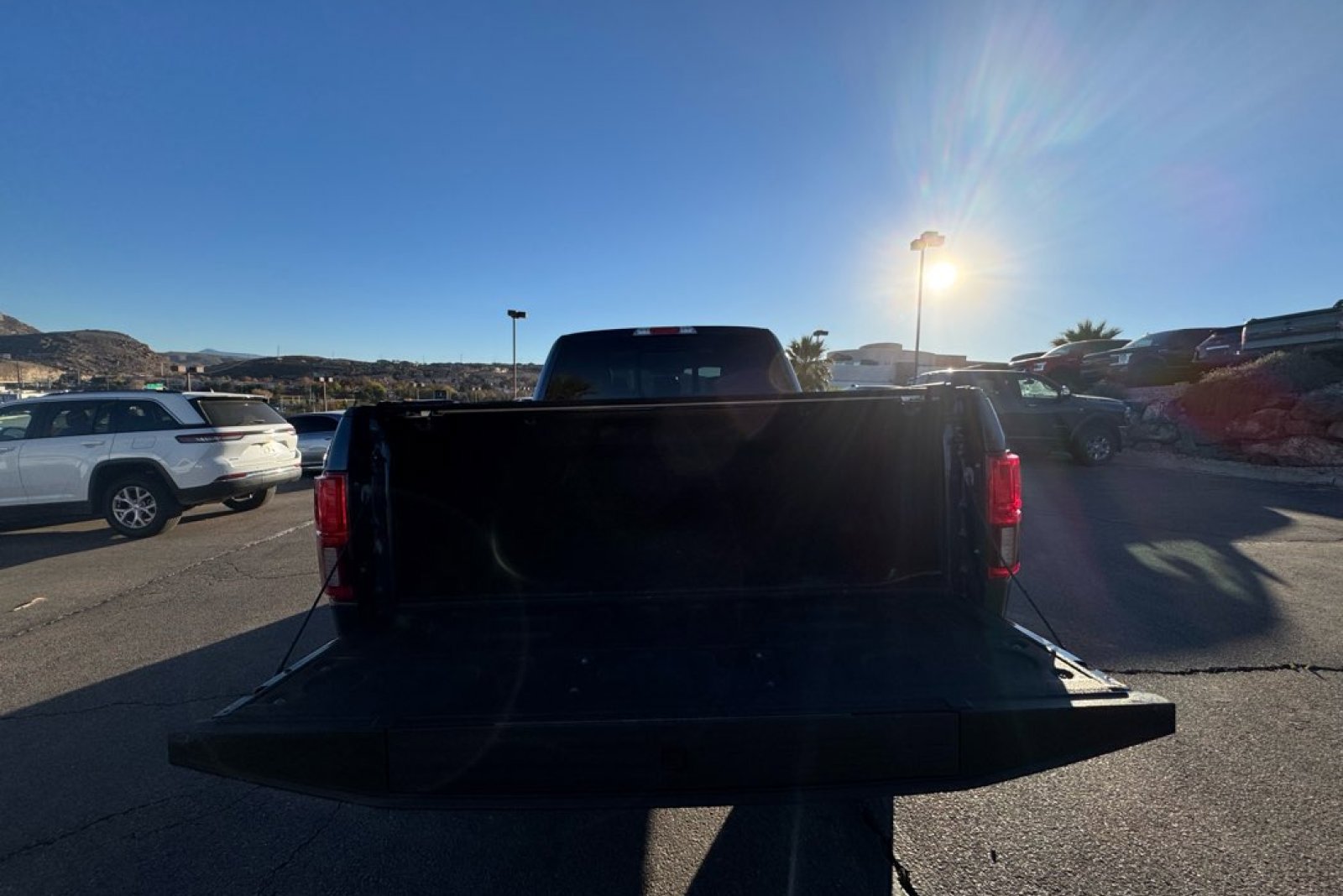 Used 2019 Ford F150 Platinum w/ Equipment Group 701A Luxury image 4