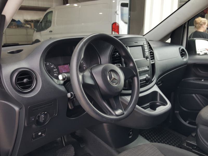 Used 2018 Mercedes-Benz Metris image 14