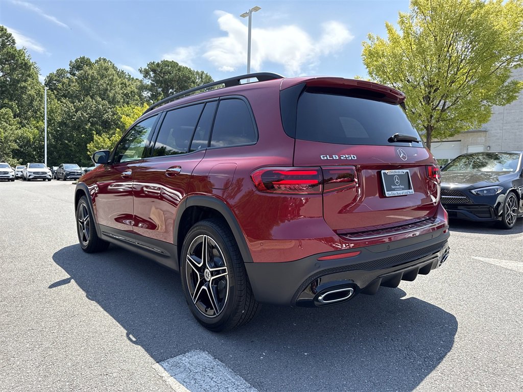 New 2026 Mercedes-Benz GLB 250 4MATIC image 5