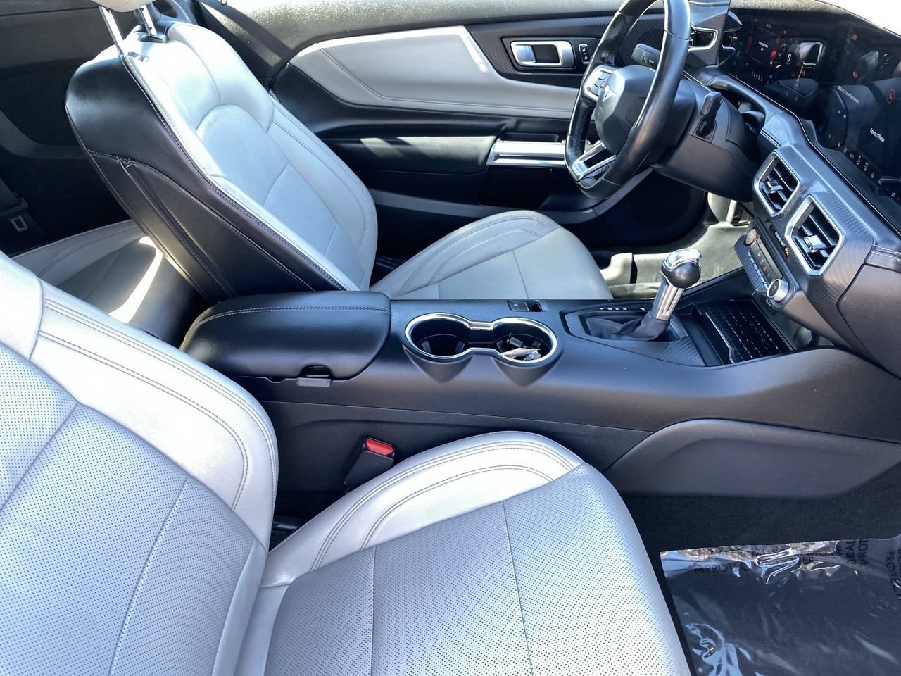 Used 2024 Ford Mustang Premium RWD image 10