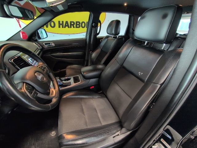 Used 2021 Jeep Grand Cherokee Altitude AWD/4WD image 12