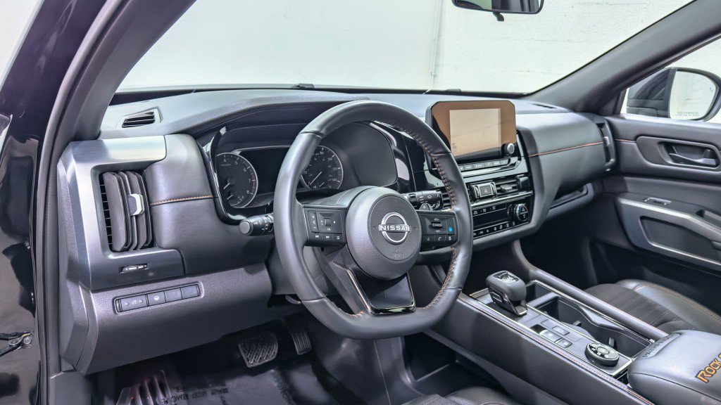 Used 2024 Nissan Pathfinder Rock Creek image 16