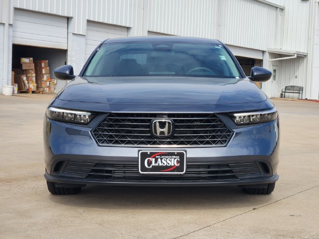 Used 2025 Honda Accord LX image 2