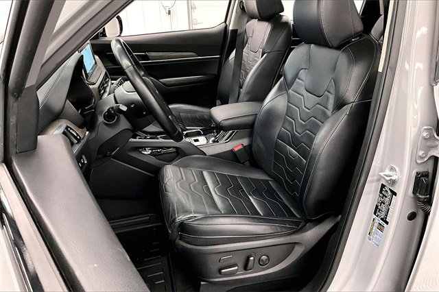 Used 2022 Kia Telluride SX w/ SX Prestige Package image 20