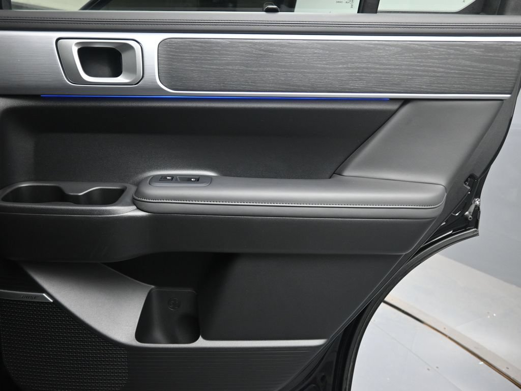 Used 2024 Hyundai Santa Fe Limited FWD image 30