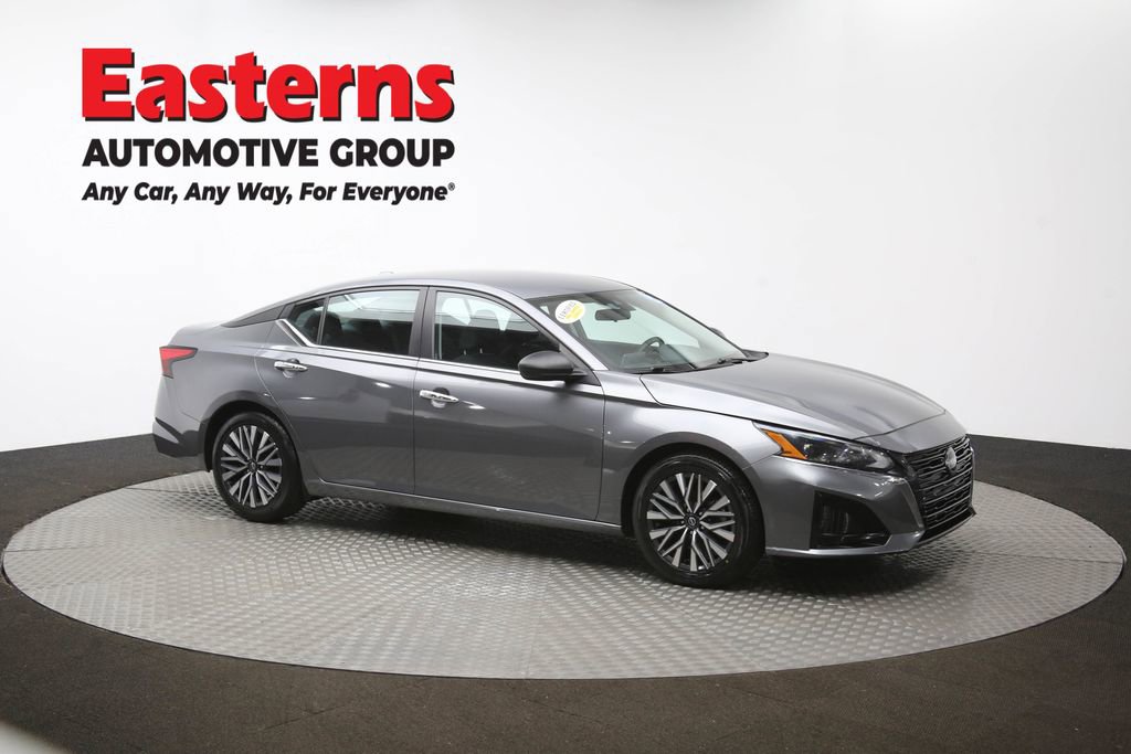 Used 2024 Nissan Altima 2.5 SV image 47