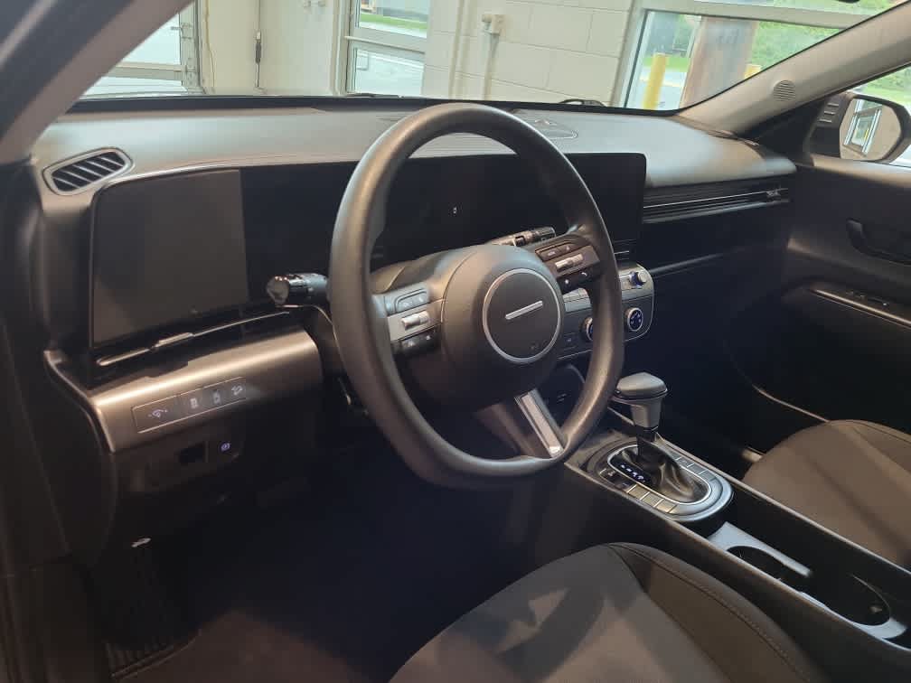 Used 2024 Hyundai Kona SE AWD/4WD image 10