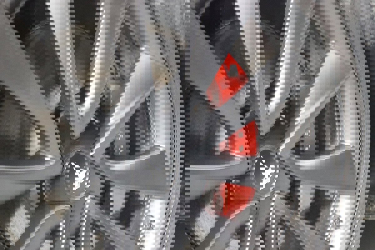 Used 2020 Tesla Model 3 Performance image 16