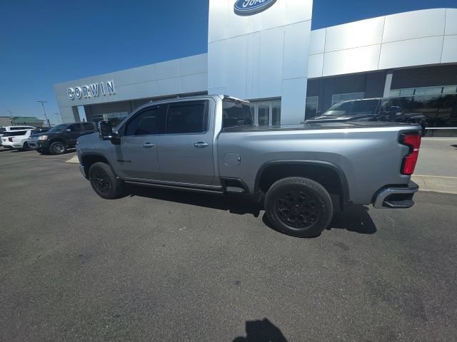 Used 2025 Chevrolet Silverado 3500 LTZ w/ LTZ Plus Package AWD/4WD image 11